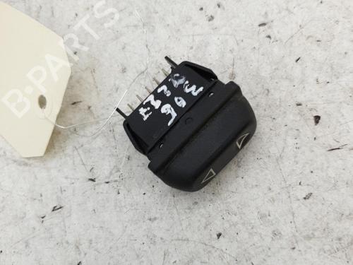 Used Switch Switch PEUGEOT 306 Hatchback (7A, 7C, N3, N5) 1.9 D (68 hp) 24595521 24595521