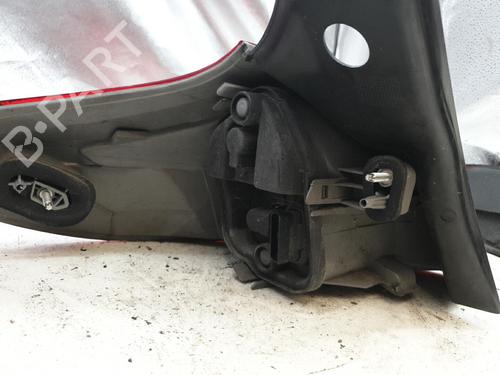 Used Right taillight Right taillight RENAULT MEGANE III Hatchback (BZ0/1_, B3_) 1.9 dCi (BZ0N, BZ0J) (131 hp) 22867903 22867903