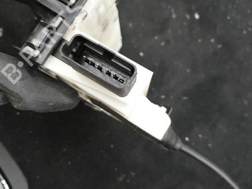 Front right lock PEUGEOT 208 I (CA_, CC_) 1.2 VTi 68 / PureTech 68 | BP24421083C97 