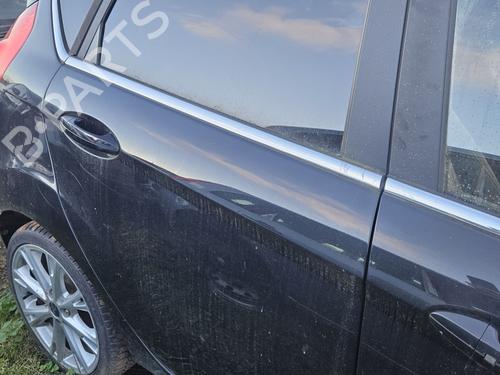 Used Right rear door FORD FIESTA VI (CB1, CCN) 1.5 TDCi (75 hp) 30398489