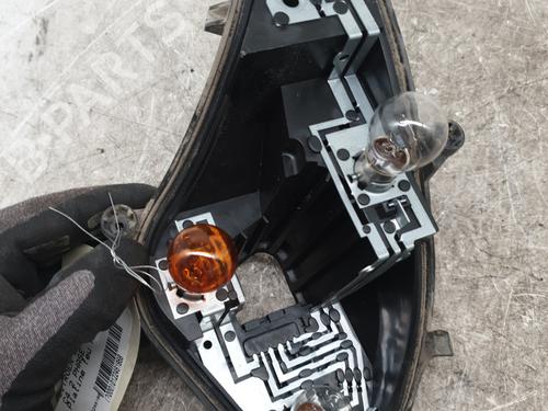 Lamp holder CITROËN C4 II (NC_) 1.6 HDi 90 | BP33000074L10 - Image 3