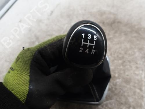 Used Shift knob Shift knob FORD FIESTA VI (CB1, CCN) 1.5 TDCi (75 hp) 32346535 32346535