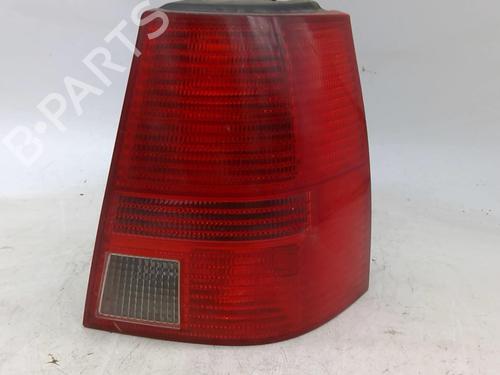 Højre baglygte VW BORA Variant (1J6) 1.9 TDI (115 hp) 22872929