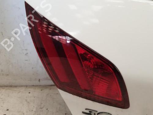 Used Left tailgate light Left tailgate light 22874863 22874863