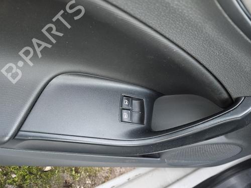 Used Left front window switch SEAT IBIZA IV (6J5, 6P1) 1.6 TDI (90 hp) 30403406