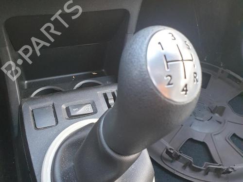 Gear lever RENAULT TWINGO III (BCM_, BCA_) 1.0 SCe 70 (BCMB) | BP30106855M90