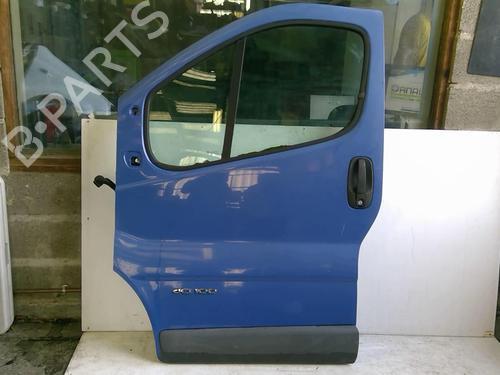 Used Left front door RENAULT TRAFIC II Bus (JL) 1.9 dCI 100 (JL0C) (101 hp) 22869185