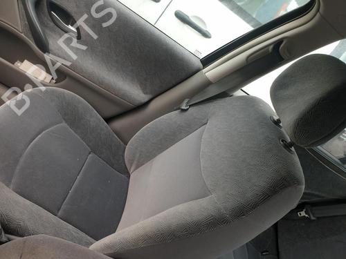 Used Right front seat Right front seat RENAULT LAGUNA II (BG0/1_) 1.9 dCi (107 hp) 33123807 33123807