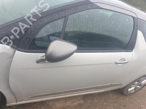Used Left front door Left front door DS DS 3 (SA_) 1.6 BlueHDi 116 (SABHXM) (116 hp) 28614026 28614026