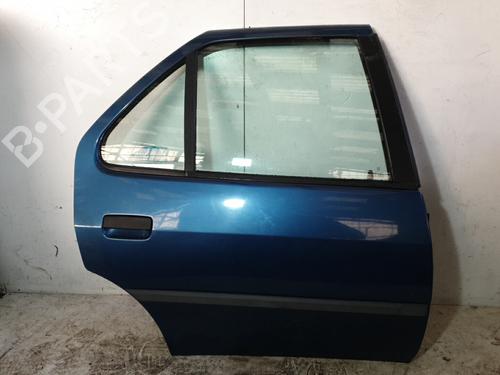 Used Right rear door PEUGEOT 306 Break (7E, N3, N5) 1.9 D (68 hp) 22871330