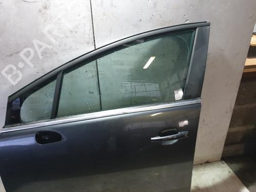 Left front door PEUGEOT 5008 (0U_, 0E_) 1.6 HDi | BP23250913C2 
