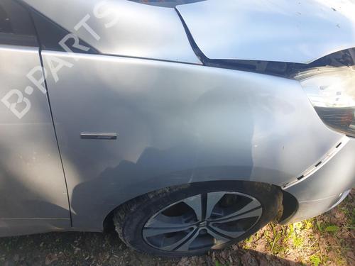 Used Right front fenders Right front fenders RENAULT SCÉNIC III (JZ0/1_) 1.9 dCi (JZ0J, JZ1J, JZ1K, JZ1S) (131 hp) 33970104 33970104