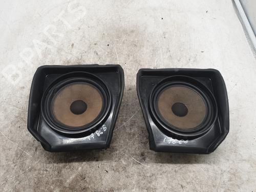 Used Speaker Speaker VW POLO IV (9N_, 9A_) 1.4 16V (75 hp) 30674815 30674815
