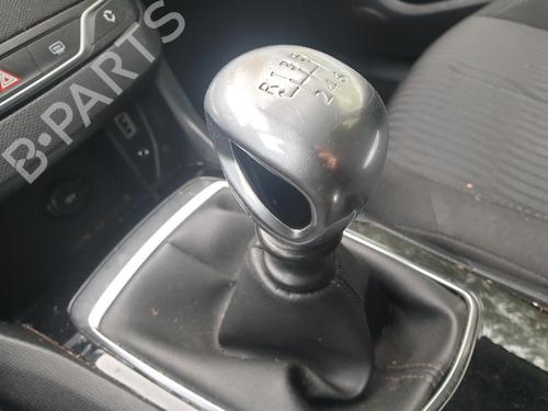 Used Shift knob Shift knob PEUGEOT 308 II (LB_, LP_, LW_, LH_, L3_) 1.6 BlueHDi 120 (120 hp) 30171392 30171392