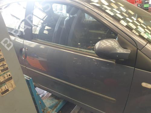 Used Right front door RENAULT TWINGO II (CN0_) 1.2 16V (CN04, CN0B) (75 hp) 29543433