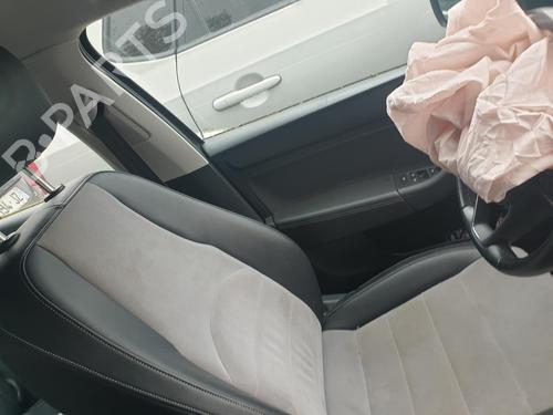 Used Left front seat SEAT TOLEDO IV (KG3) 1.2 TSI (110 hp) 30081786