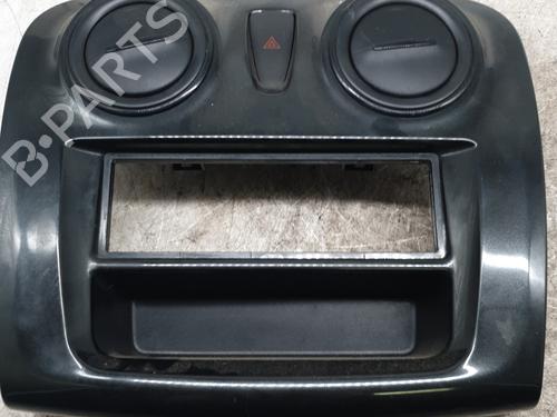 Used Air vent DACIA SANDERO II 1.0 SCe 75 (B8JC, B8JD, B8NC) (73 hp) 29961340