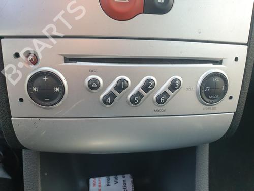 radio-renault-modus-grand-modus-fjp0_-2004-32422476 main image