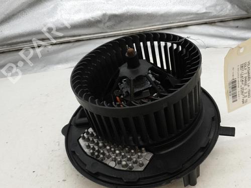 Used Heater blower motor Heater blower motor VW GOLF VII (5G1, BQ1, BE1, BE2) 2.0 TDI (150 hp) 22867808 22867808