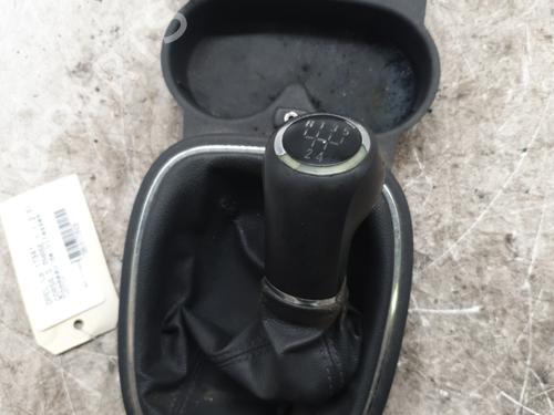 Shift knob OPEL CORSA D (S07) 1.2 LPG (L08, L68) | BP30819247I34 - Image 3