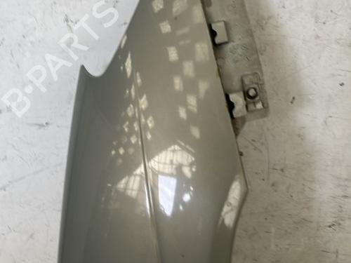 Used Right front fenders Right front fenders 22864404 22864404