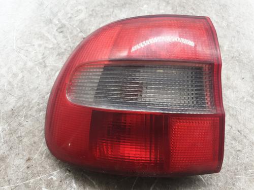 Used Left taillight VOLVO V40 Estate (645) 1.8 (115 hp) 31707709