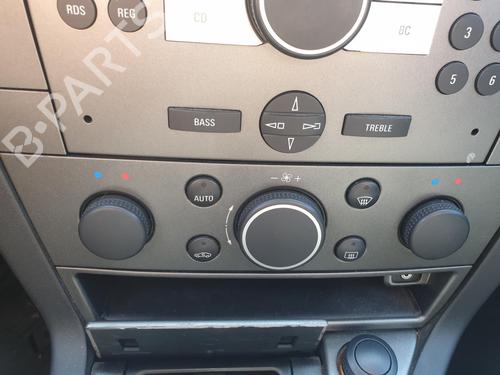 Used Climate control Climate control OPEL VECTRA C GTS (Z02) 1.9 CDTI (F68) (120 hp) 36683492 36683492
