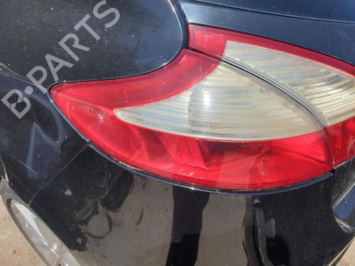 left-taillight-renault-megane-iii-hatchback-bz01_-b3_-2008-37526866 main image