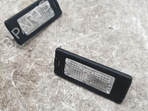 Éclairage de plaque d'immatriculation VW TIGUAN (5N_) 1.4 TSI (160 hp) 32853697