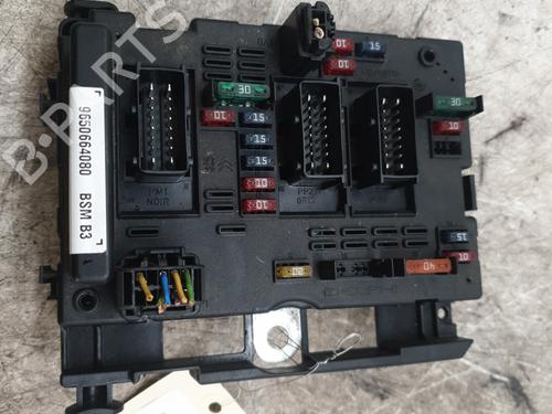 Used Fuse box PEUGEOT 206 Hatchback (2A/C) 2.0 HDI 90 (90 hp) 28072549
