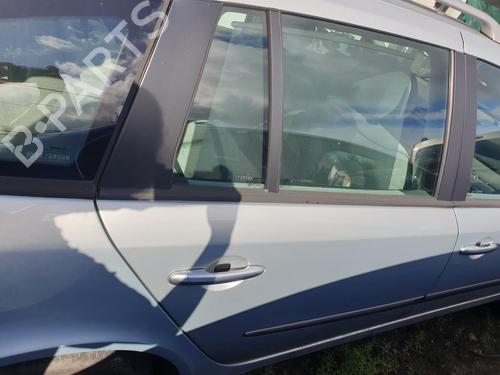 Dør højre bagtil Dør højre bagtil RENAULT LAGUNA II Grandtour (KG0/1_) 1.9 dCi (KG0G) (120 hp) 28360993 28360993