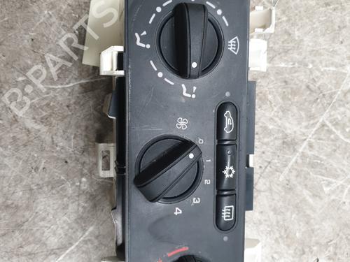 Used Climate control CITROËN C3 I (FC_, FN_) 1.4 HDi (68 hp) 31833981