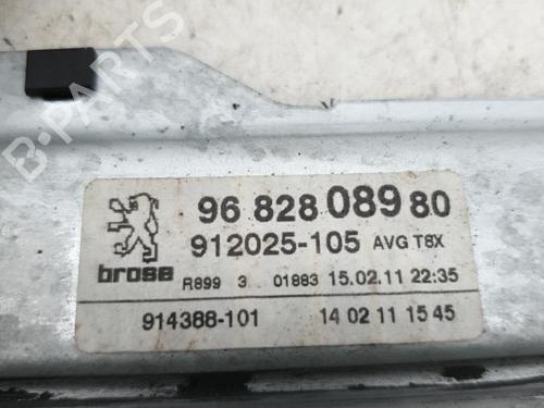 Front left window mechanism PEUGEOT 5008 (0U_, 0E_) 1.6 HDi | BP22879270C22 