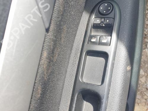 Left front window switch PEUGEOT 407 (6D_) 2.0 HDi 135 (6DRHRH, 6DRHRE, 6DRHRG, 6DRHRJ) | BP28570278I27