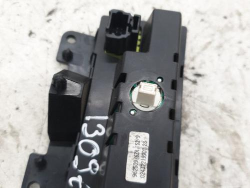 Display monitor PEUGEOT 206 Hatchback (2A/C) 1.4 i | BP30583334C48