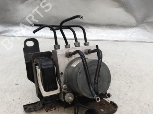 Used ABS pump PEUGEOT 308 II (LB_, LP_, LW_, LH_, L3_) 1.5 BlueHDi 130 (131 hp) 22865582