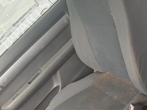 Sæde højre fortil SUZUKI SWIFT III (MZ, EZ) 1.3 DDiS (RS413D) | BP28302192C16 