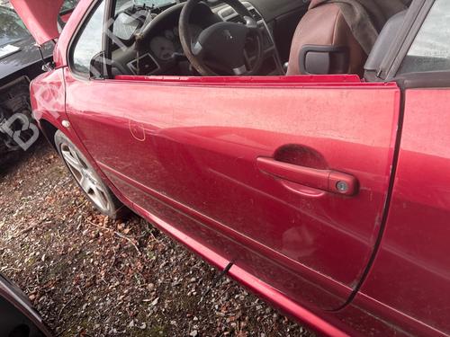 Used Left front door Left front door PEUGEOT 307 CC (3B) 2.0 HDi 135 (136 hp) 40251023 40251023