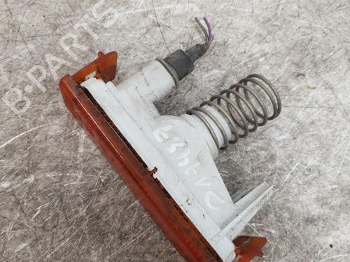 Used Right front indicator Right front indicator RENAULT RAPID Box Body/MPV (F40_, G40_) 1.6 D (F404) (55 hp) 25934388 25934388