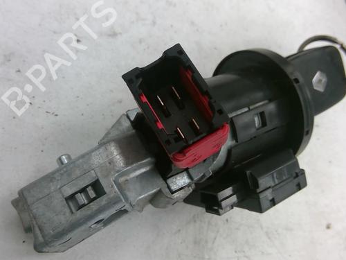 Used Electronic module Electronic module RENAULT CLIO III (BR0/1, CR0/1) 1.5 dCi (75 hp) 22868230 22868230