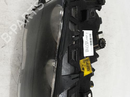 Used Right headlight Right headlight BMW 3 (E46) 320 i (150 hp) 22880140 22880140