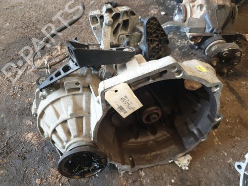 Used Gearbox Gearbox SEAT LEON (1P1) 1.6 TDI (105 hp) 26435880 26435880