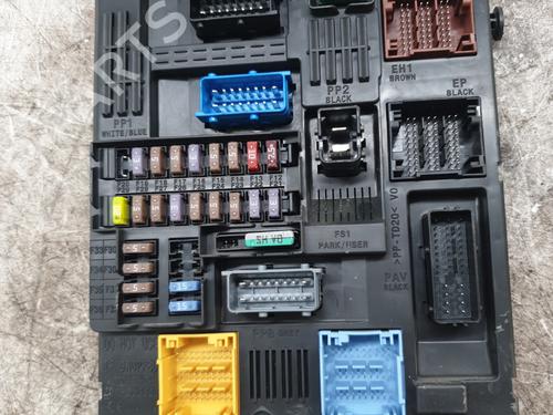 Fuse box PEUGEOT EXPERT Van (V_) 1.6 BlueHDi 115 | BP29406623E1 
