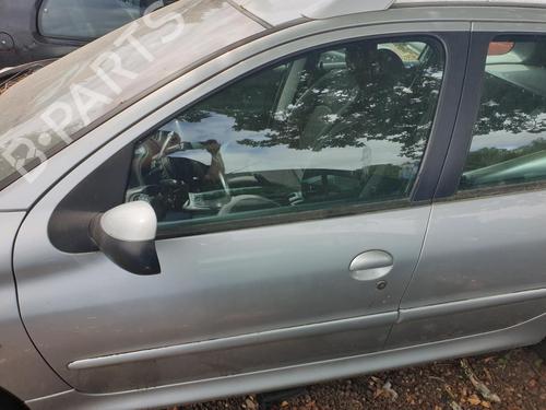 Used Left front door PEUGEOT 206 SW (2E/K) 1.4 HDi (68 hp) 28035176