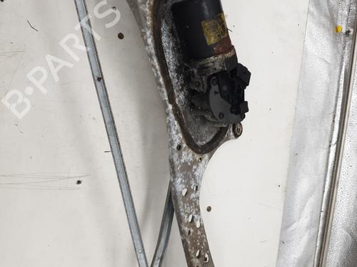 Used Front wiper motor RENAULT LAGUNA II Grandtour (KG0/1_) 1.9 dCi (KG0G) (120 hp) 22865936