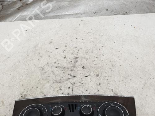 Commande Chauffage MERCEDES-BENZ C-CLASS (W203) C 180 Kompressor (203.046) (143 hp) 30592964