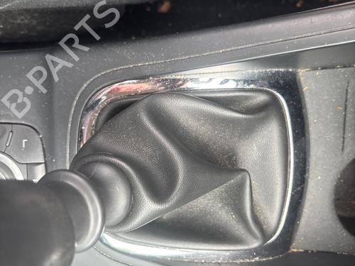 Used Shift knob Shift knob 39012923 39012923