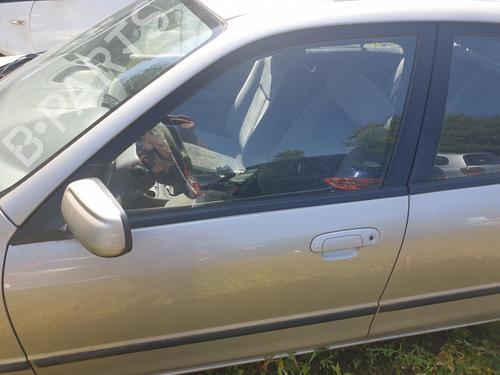 Used Left front door Left front door 28035148 28035148
