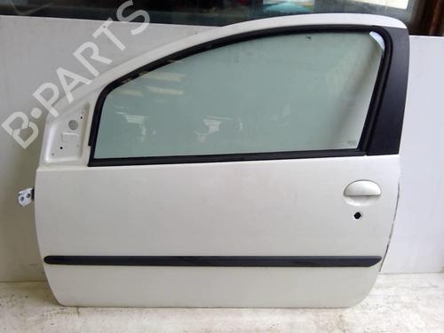 Used Left front door PEUGEOT 107 (PM_, PN_) 1.4 HDi (54 hp) 22882350