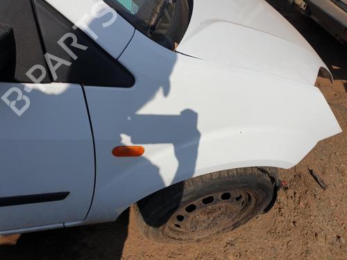 Forskærm Højre Forskærm Højre FORD FIESTA V (JH_, JD_) [2001-2014] 37410772 37410772